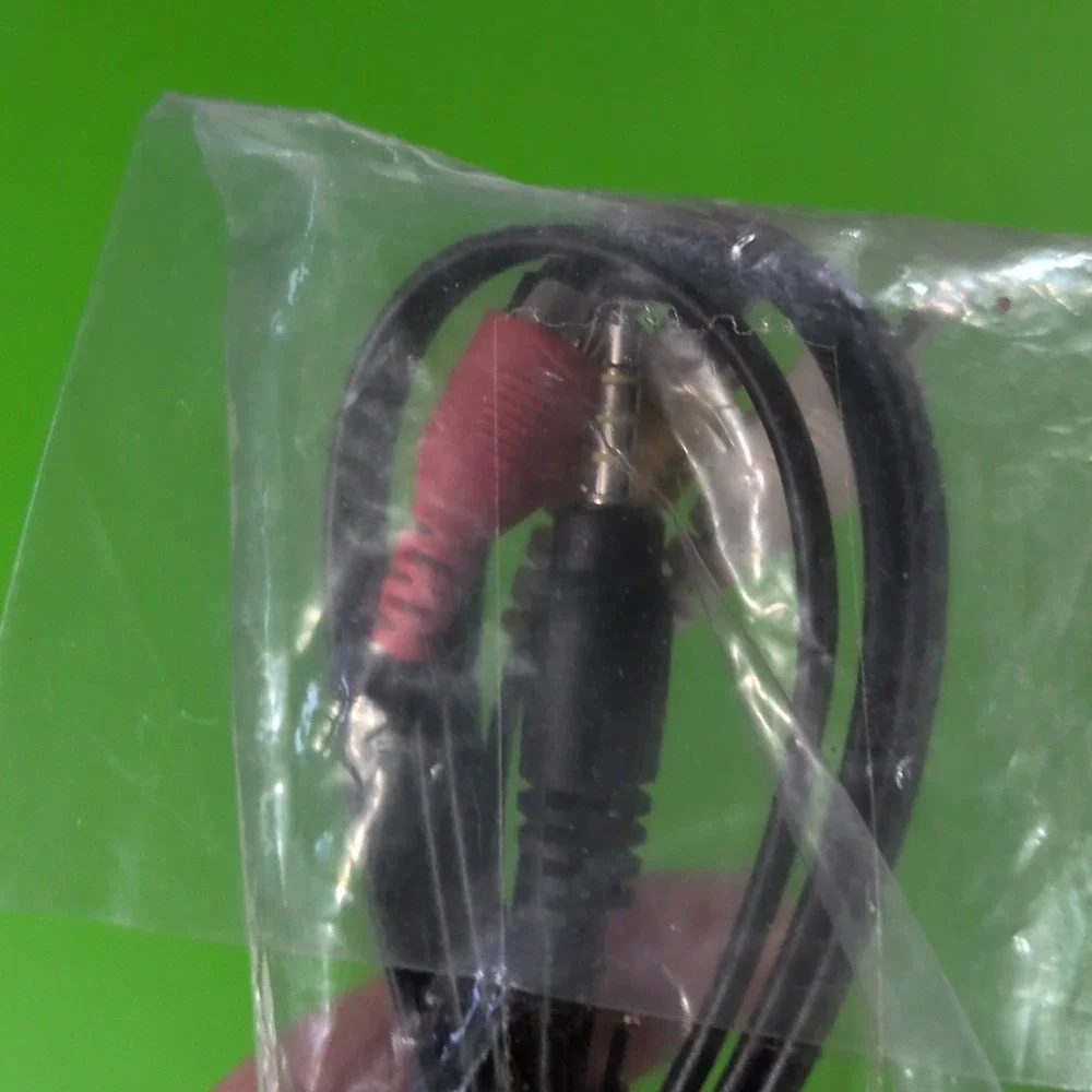 3.5MM Jack to 3-RCA Male Plug Adapter Audio Wire Cord Converter Video‎ AV Cable